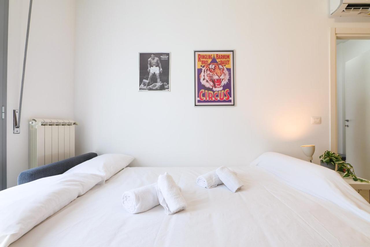 Primopiano - Bonomi Apartment Милано Екстериор снимка