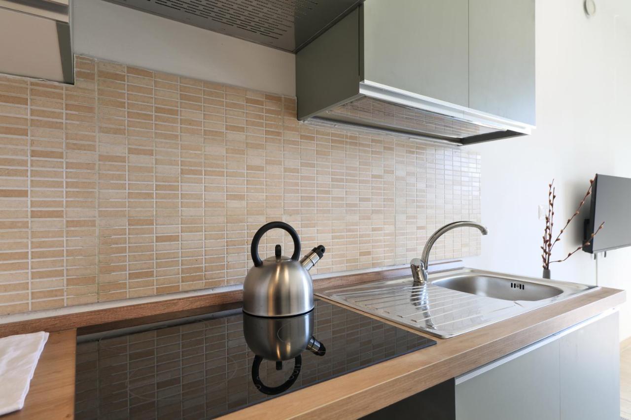 Primopiano - Bonomi Apartment Милано Екстериор снимка